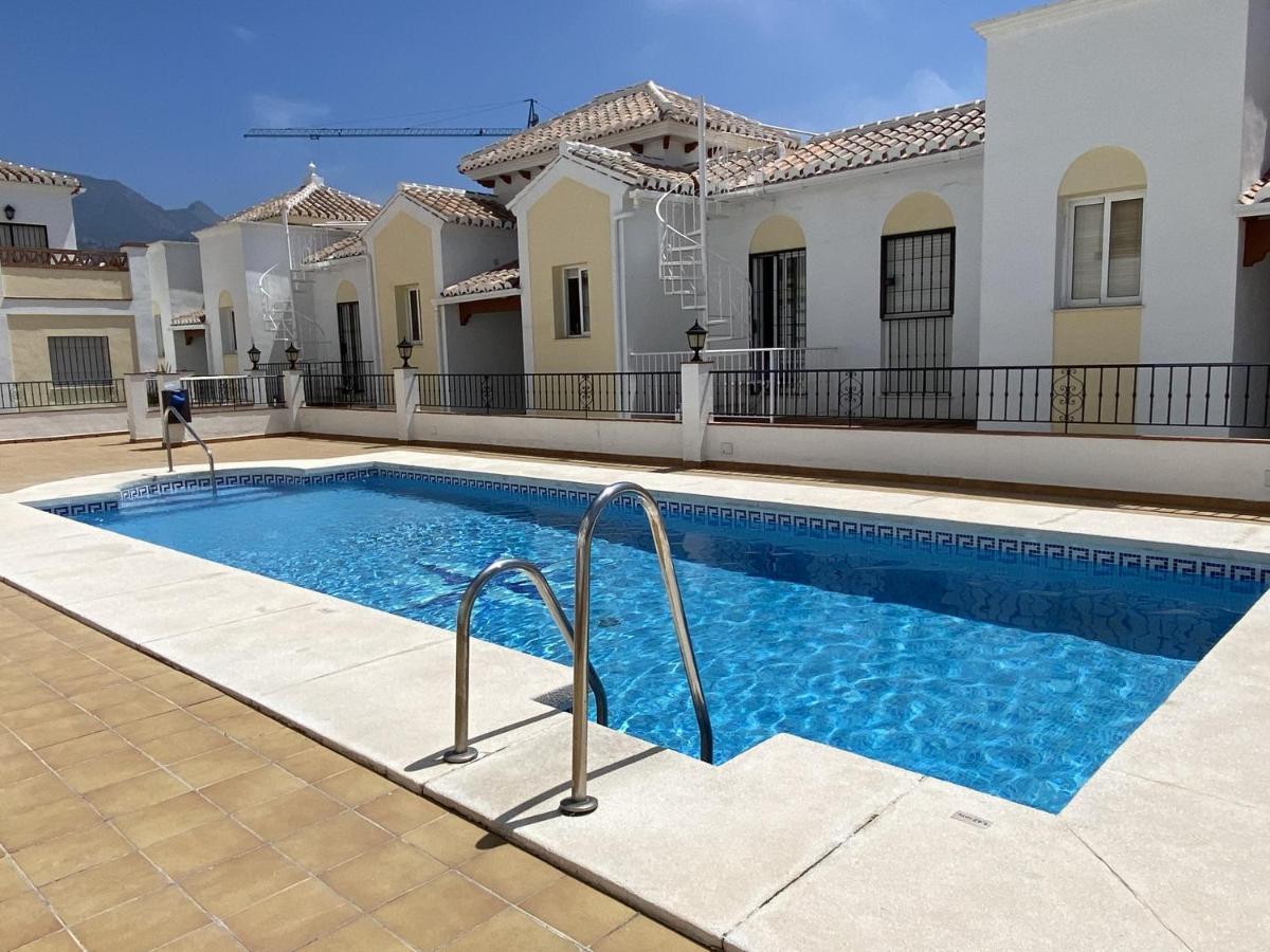 Chimenea Pinar 2 Apartments Casasol Nerja Εξωτερικό φωτογραφία